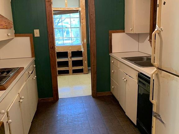 5th image of 506 N Lincoln St