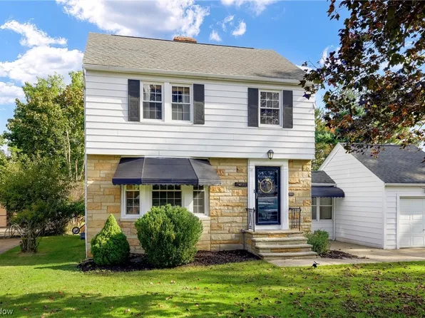 14290 Old Pleasant Valley Rd, Middleburg Heights, OH 44130