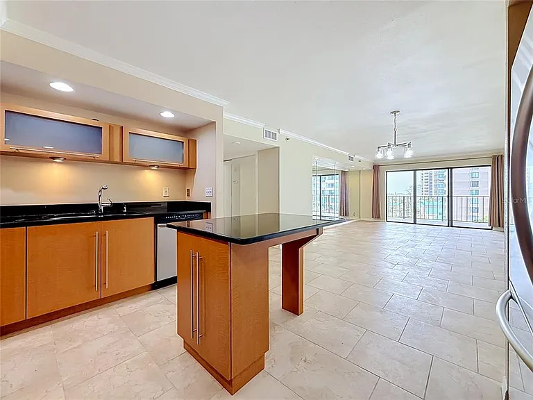 1480 Gulf Blvd #611 — Photo 19