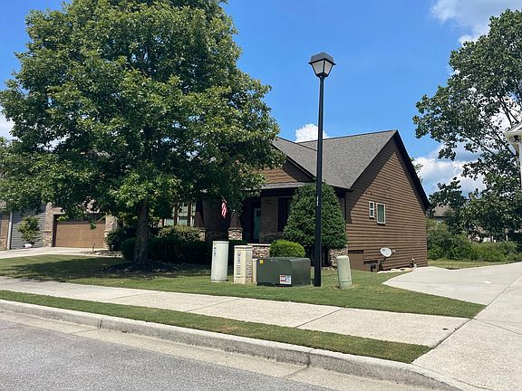 2nd image of 6216 Brookshire Ct