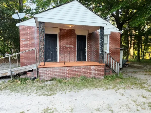3183 Mary Dr, Macon, GA 31204