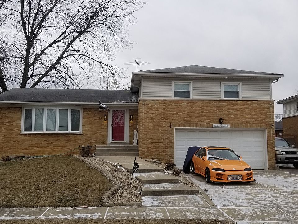 1st image of 1666 Charleston Ct