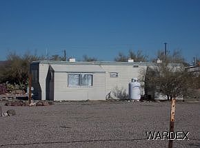 3rd image of 425 N Idaho Ave