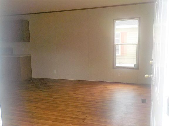 4th image of 75 S Cypress Ct #75