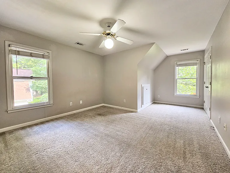 7335 Craigleith Dr — Photo 49