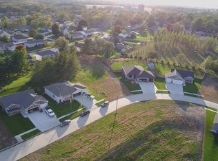 1040 Evergreen Rd, Bennet, NE 68317