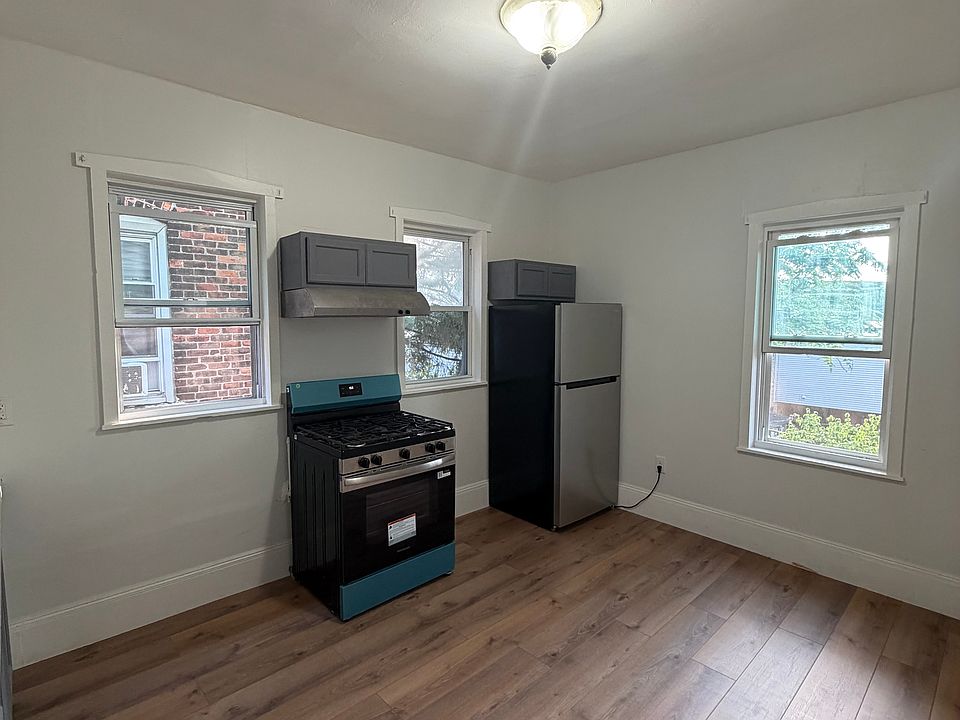 1st image of 128 Shurtleff St APT 2
