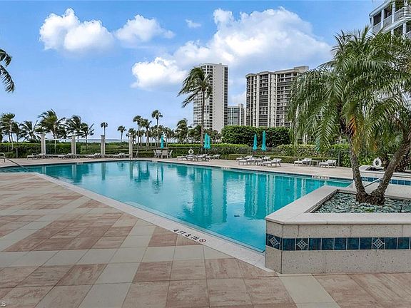 2nd image of 4401 Gulf Shore Blvd N #D-407