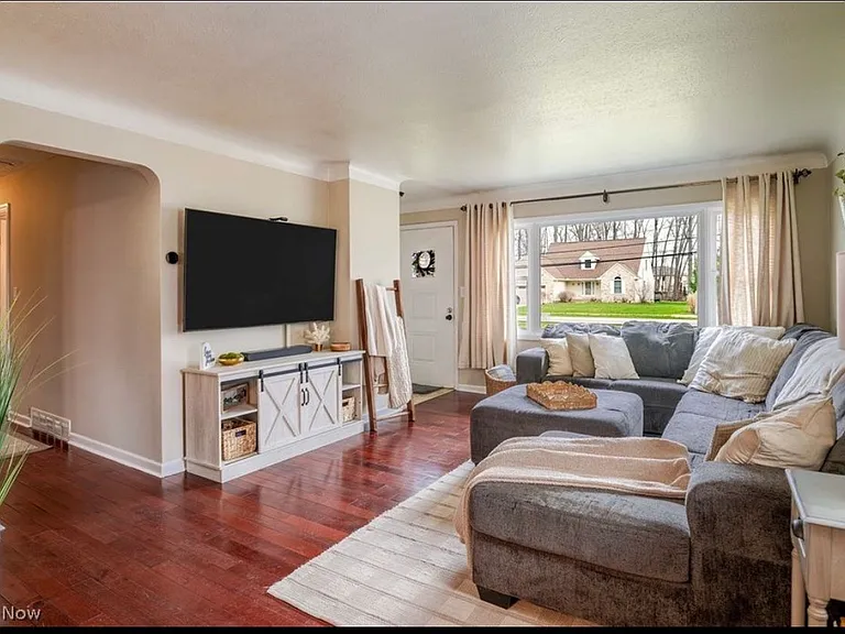 30817 Schwartz Rd — Photo 7