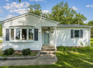 5269 Foulk Rd, Waterloo, IA 50702