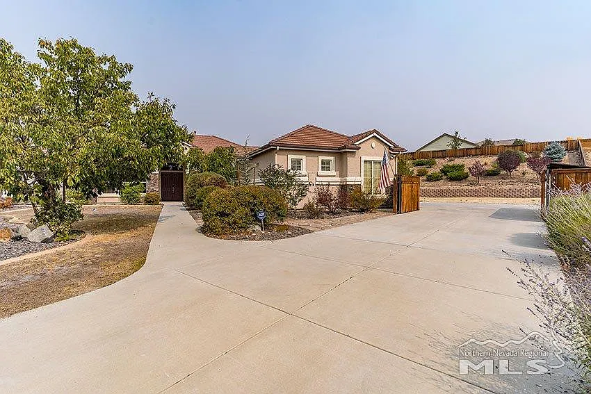 4290 Desert Rain Ct photo 1