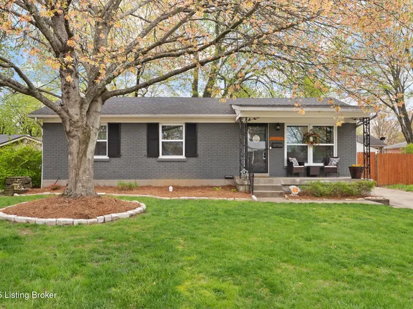 2904 Wimpole Ct, Louisville, KY 40218