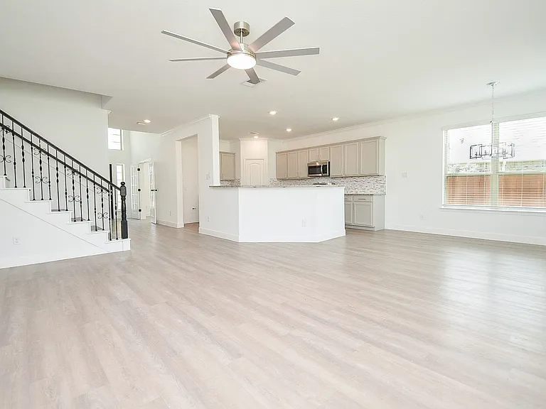 3820 Vista Grove Ct — Photo 9
