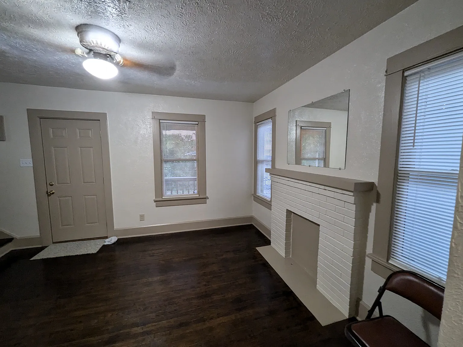 2 bed, 1200 sqft, $975 — Photo 4