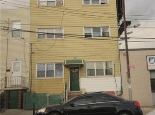 3727 Hunters Point Ave, Long Island City, NY 11101