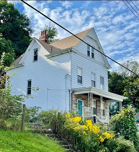 419 Grace St Photo 1