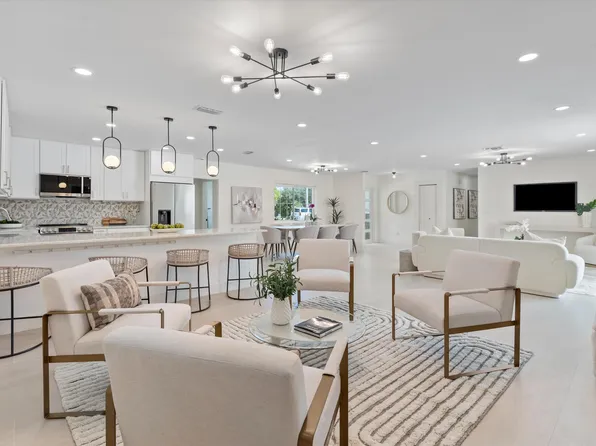 200 NW 2nd Street, Delray Beach, FL 33444