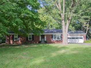 6104 N Dorsett Pl, Indianapolis, IN