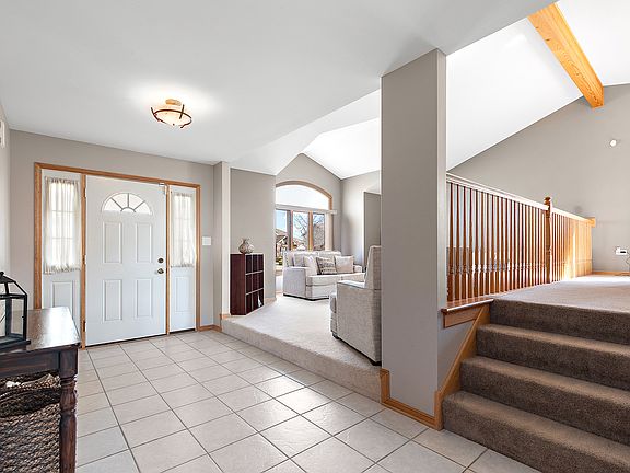 3rd image of 19330 Westfield Ave