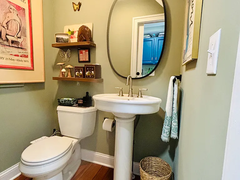 843 College Ave — Photo 10