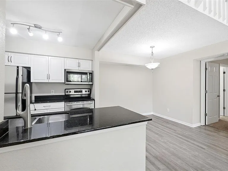 3274 Haviland Ct #201 — Photo 17