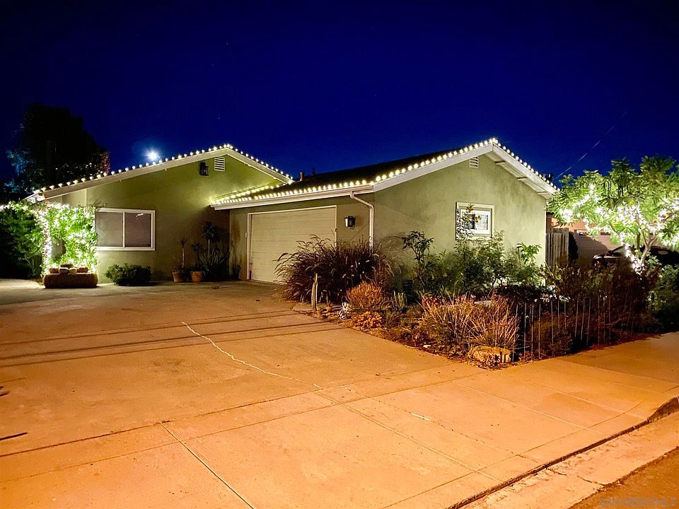 2nd image of 4725 Normandie Pl