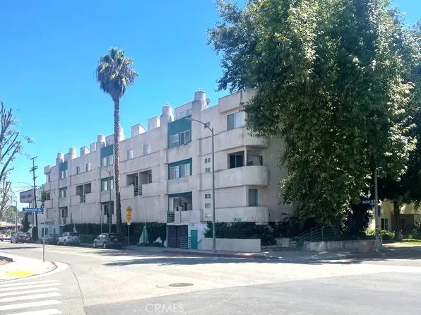 13718 Moorpark St, Sherman Oaks, CA 91423