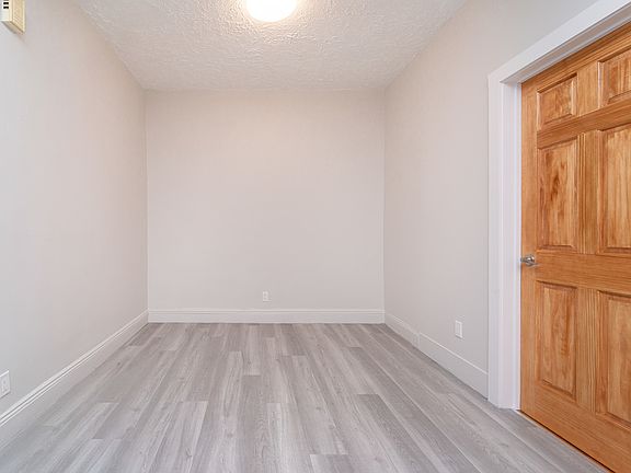 3rd image of 22-68 27th St #3T