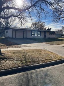 2815 1st Ave SW, Minot, ND, 58701