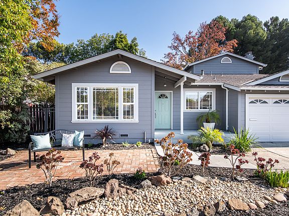 3rd image of 727 Asbury Pl