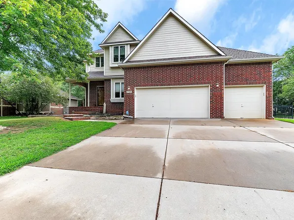 7709 W Meadow Knoll St, Wichita, KS 67205