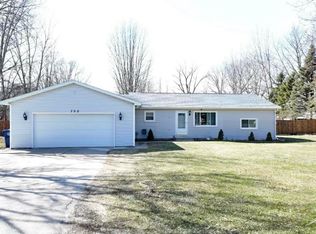 750 Lutzke Rd, Saginaw, MI
