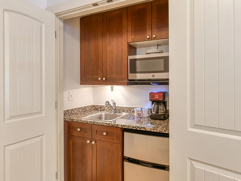 945 Registry Blvd #106-L — Photo 6