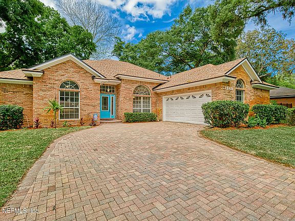 5th image of 1349 PLANTATION OAKS Drive N