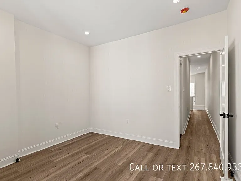 2921 W Oxford St #SFH — Photo 19