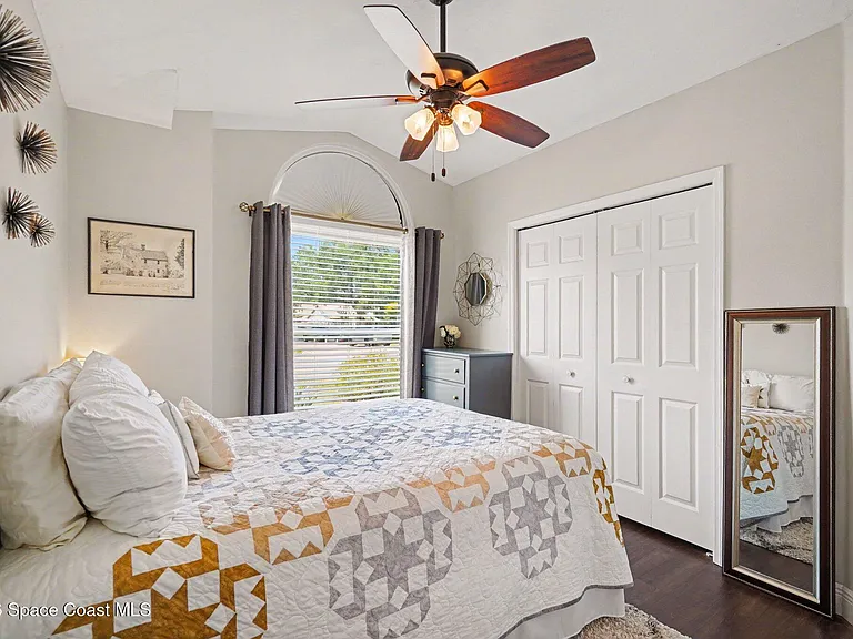2765 Summer Brook St — Photo 17