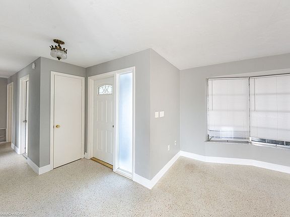 5th image of 50 Ocean Dr