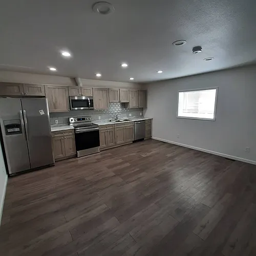 104 E Main St #102A Photo 1