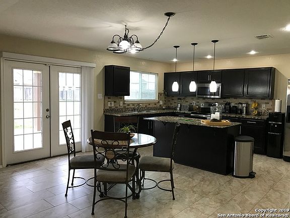4th image of 7703 Windview Way
