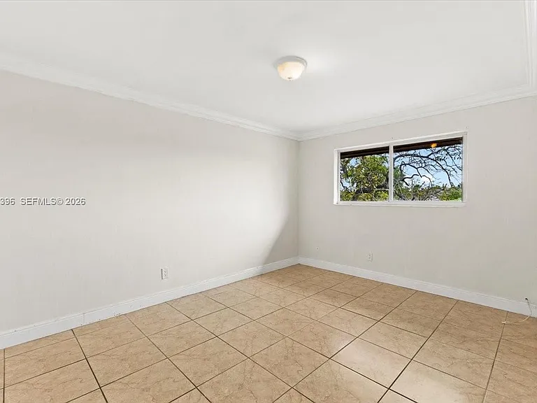 2323 Van Buren St #208 — Photo 16