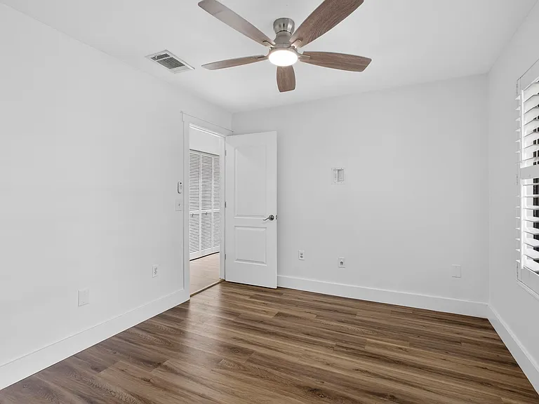 13085 Belhaven Ct #4 — Photo 18