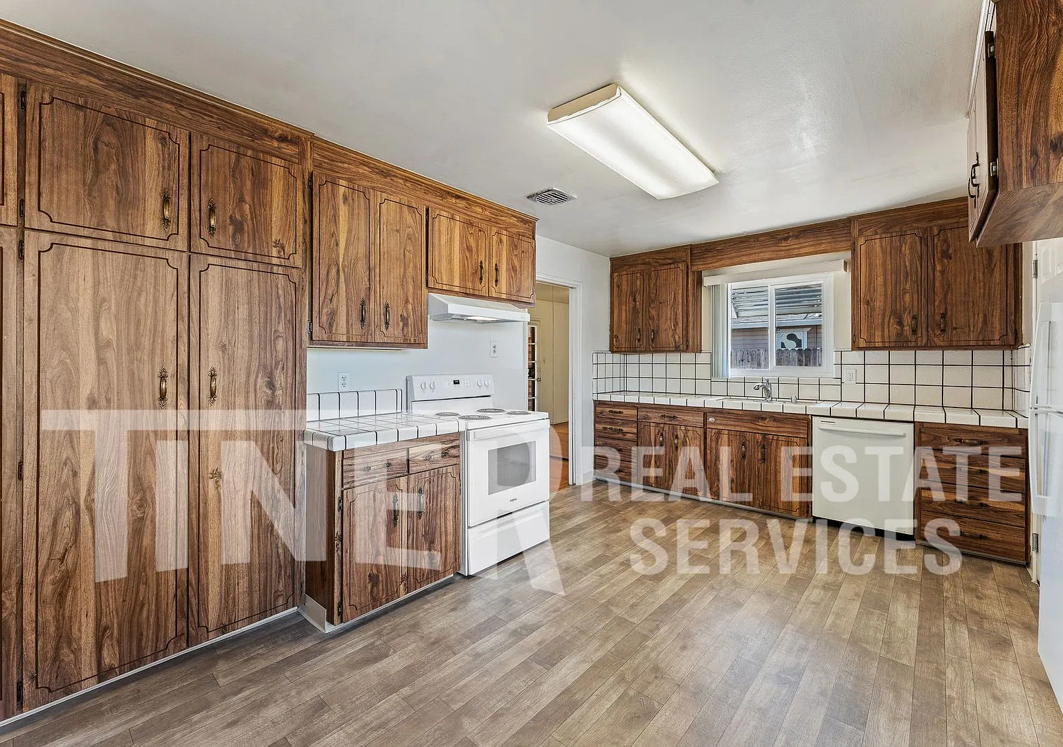 2649 Chassella Way - Tier 3 — Photo 4