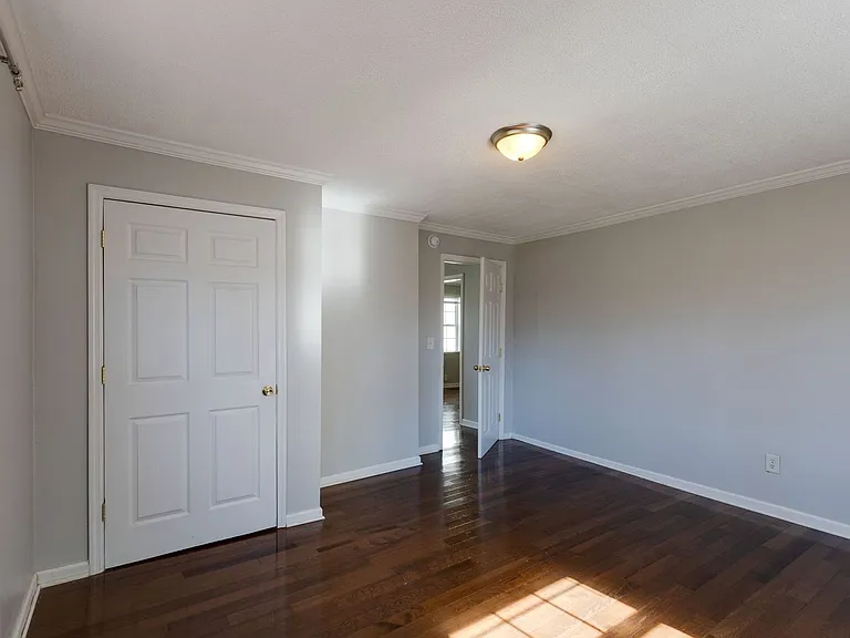 2412 Chapel Ave — Photo 21