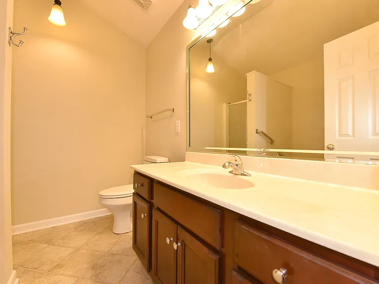 2192 Herndon St — Photo 7