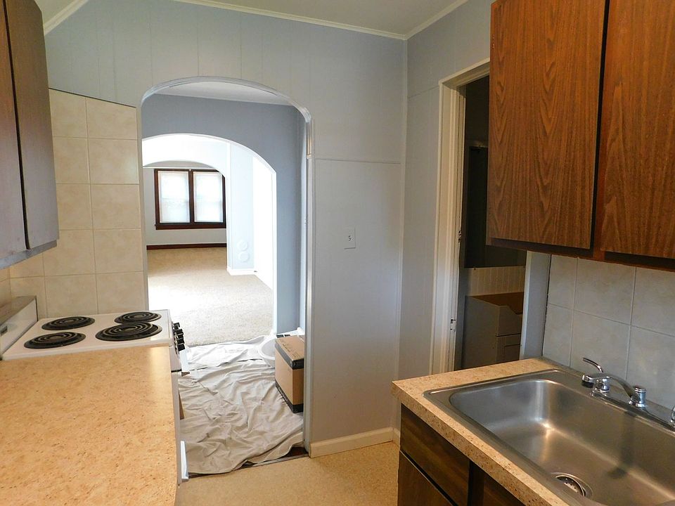 320 W 2nd Apartments 320 W 2nd 320 W 2nd Apartments El Dorado KS Zillow