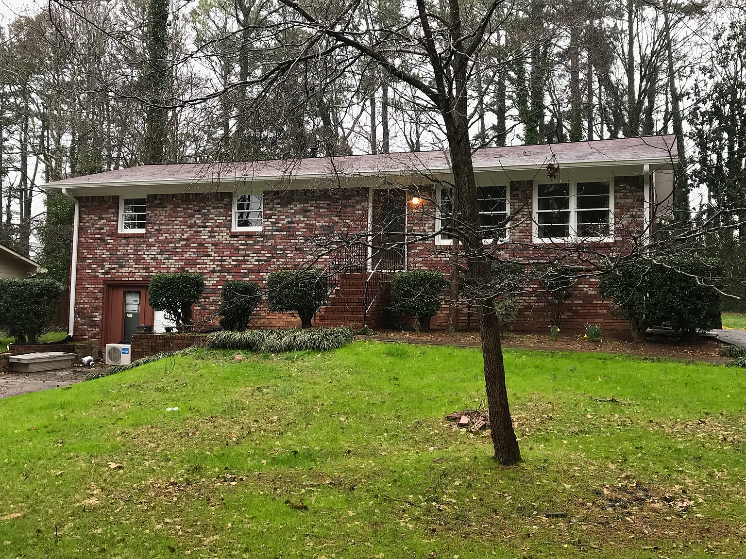 2287 Flora Dr photo 1