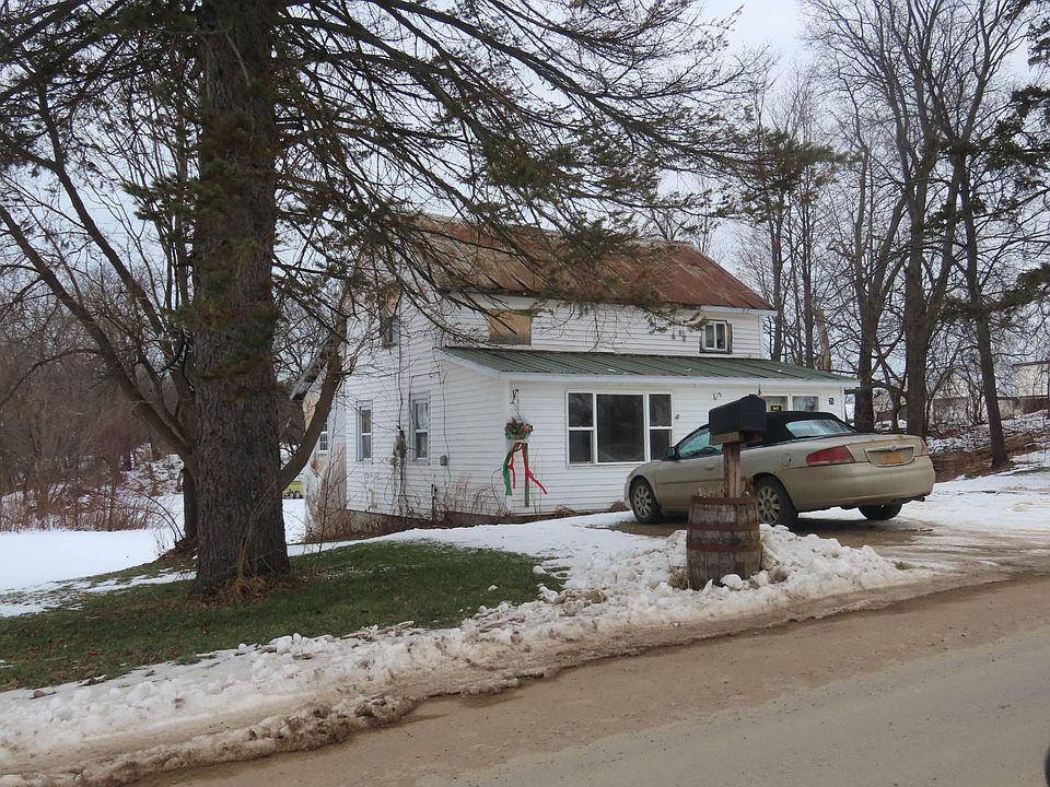 2nd image of 25 Maple Ave