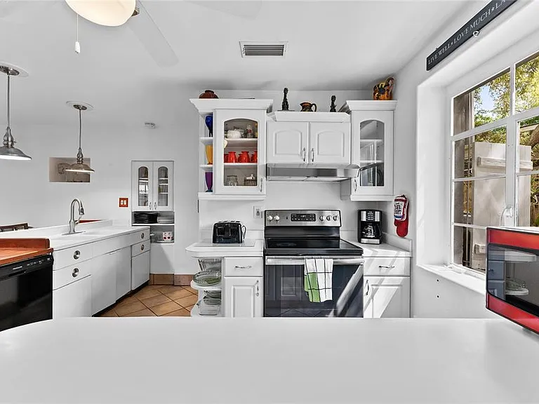 515 Crystal Beach Ave — Photo 11