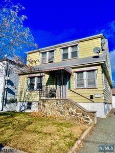 44 Howard St, Bloomfield, NJ, 07003