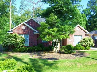 606 Spring Forest Dr, Conroe, TX 77302